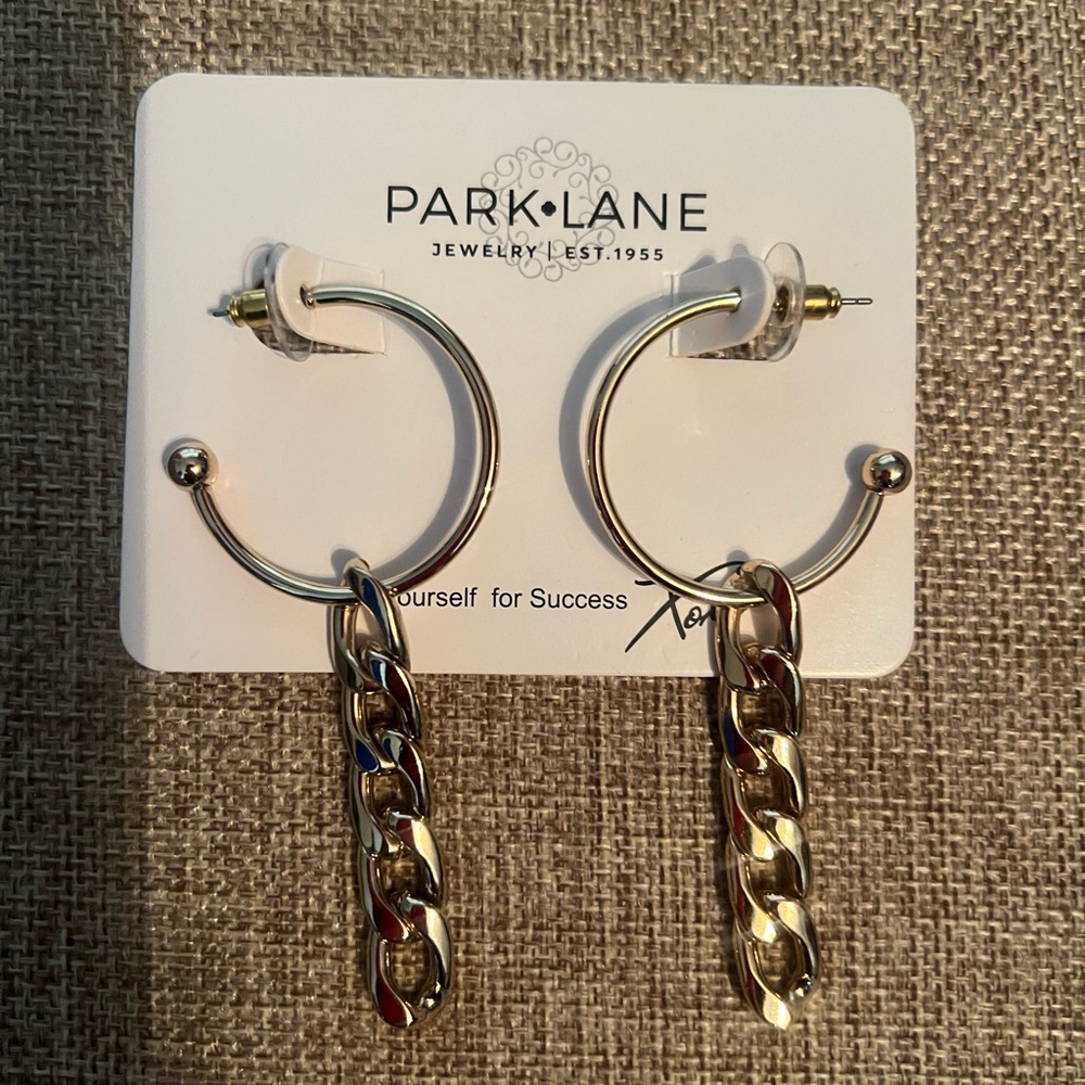 🎃Park Lane Ellis Earrings